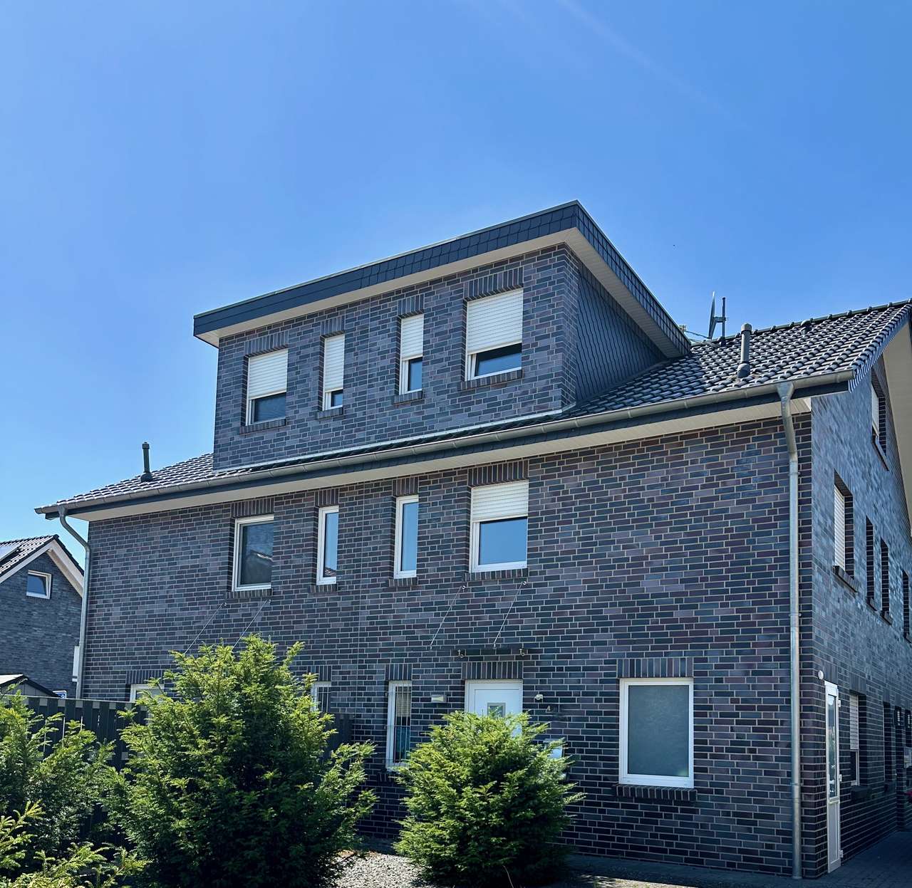 VERKAUFT!Charmante Eigentumswohnung mit zwei Balkonen Kaminmöglichkeit vorhanden