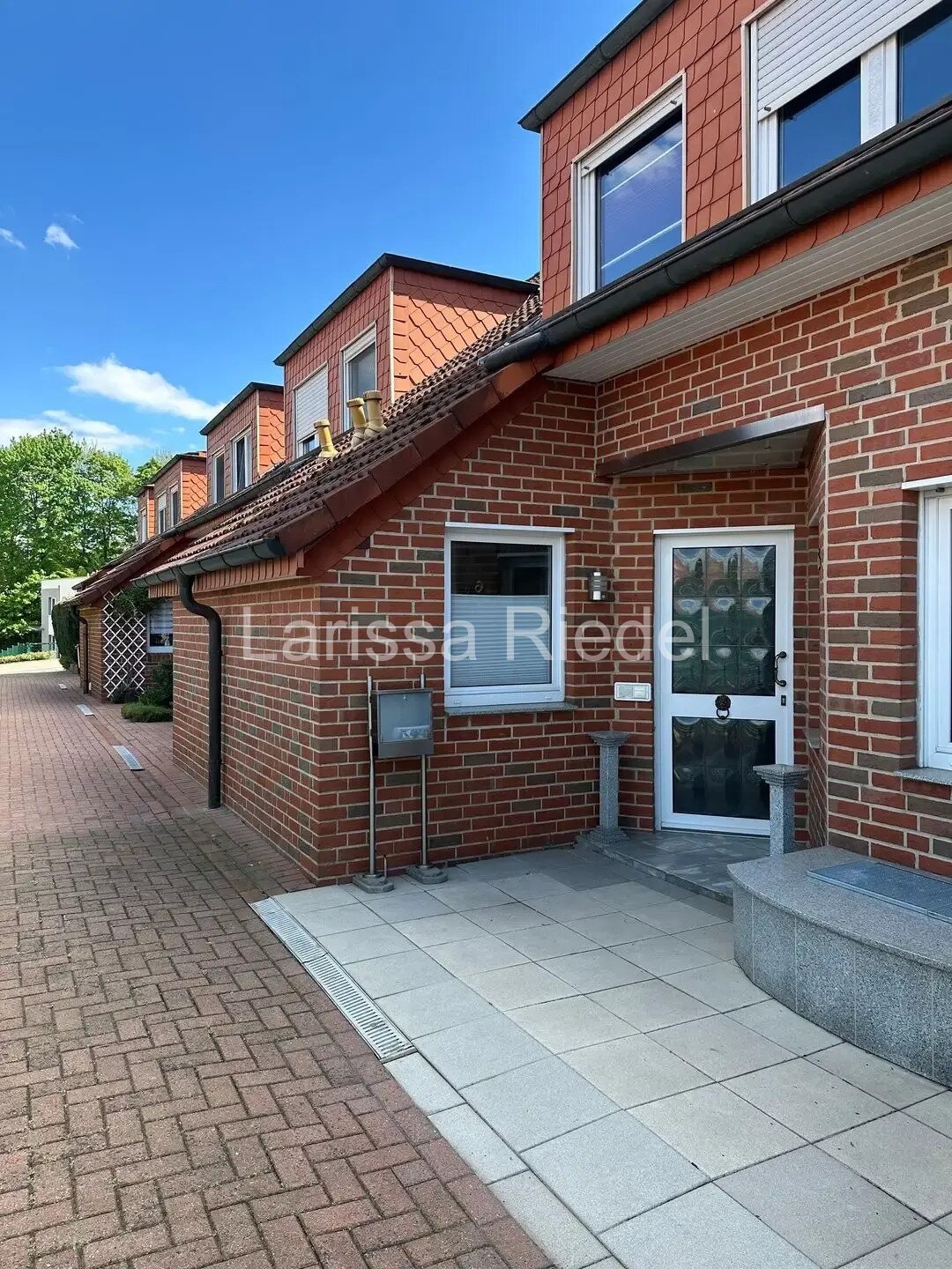 VERKAUFT! Gemütliches Reihenmittelhaus mit Garage in guter Lage von Georgsmarienhütte.