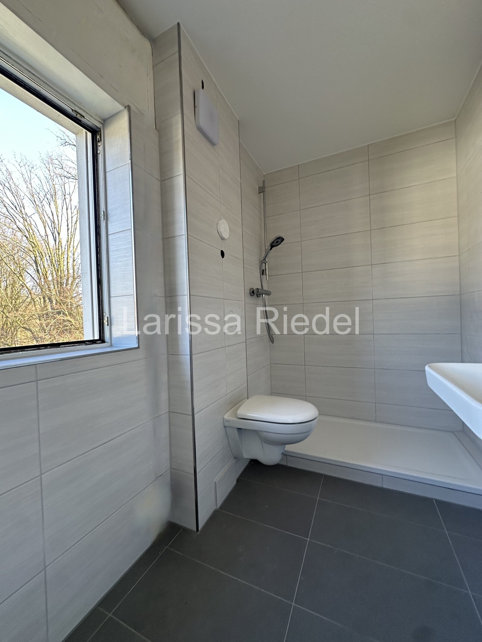 Gut geschnittene Eigentumswohnung mit Balkon und Stellplatz in ruhiger Wohnlage von Heepen.